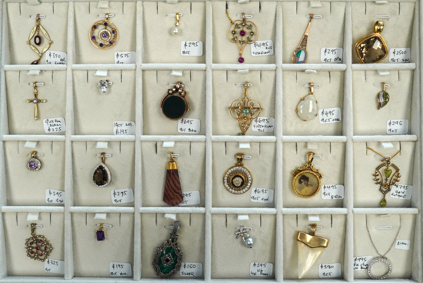 Mixed Jewellery Items Priced Individually - Tray #3