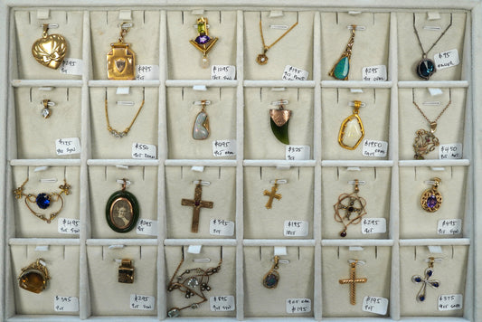 Mixed Jewellery Items Priced Individually - Tray #4